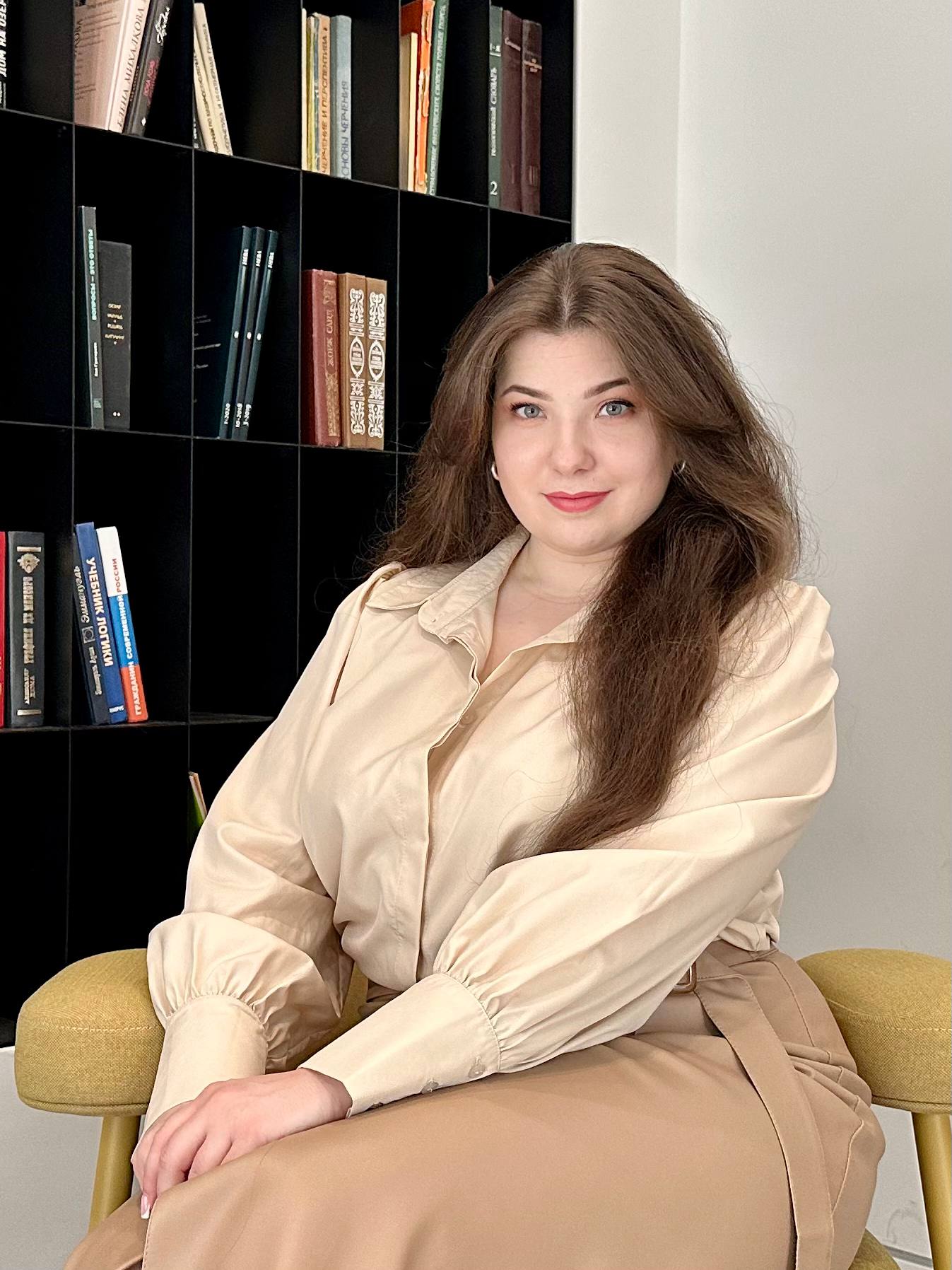 Анастасия Сизинцова — психолог-консультант, работающий в подходе ACT-терапии в СПб онлайн
